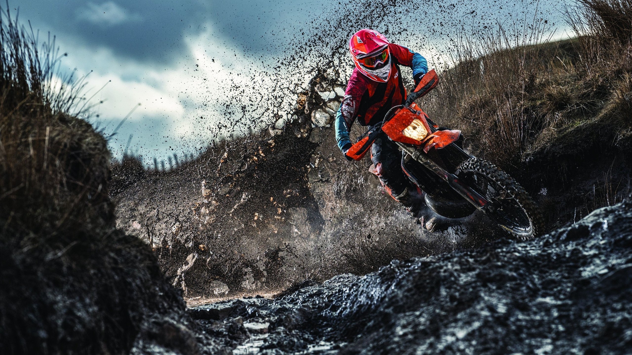 意甲激烈角逐：战术、激情、荣耀逐一呈现，意甲争4